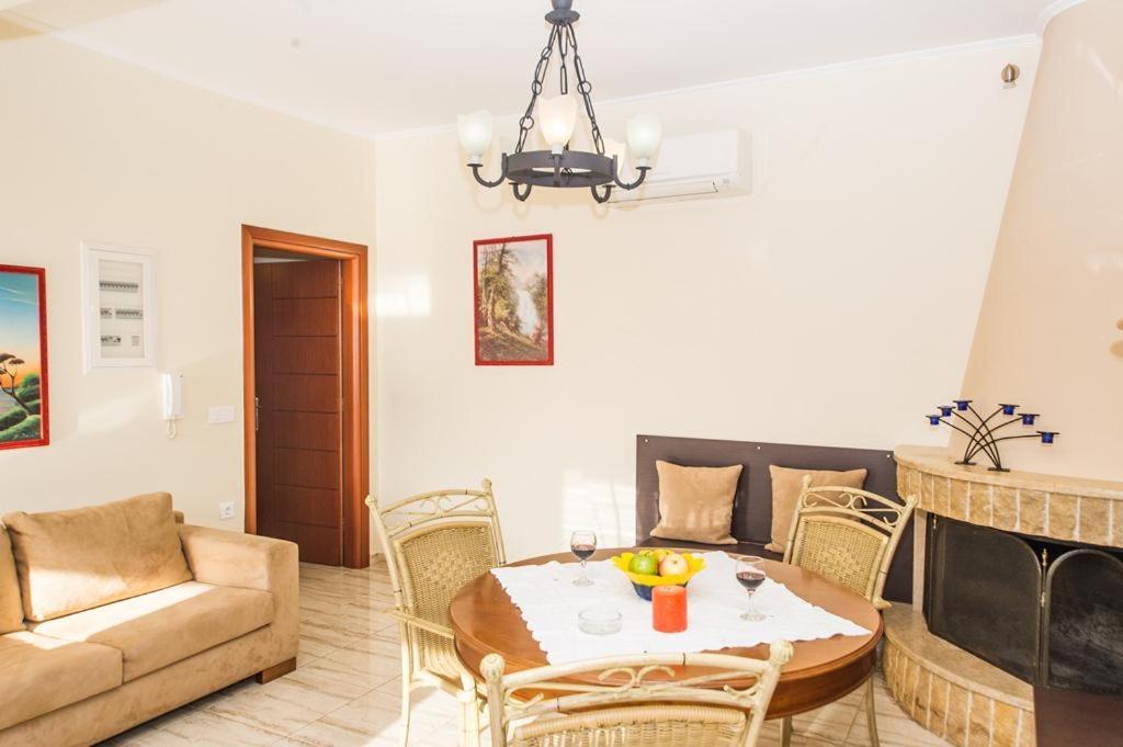 Cozy Flats In An Olive Grove By The Sandy Beach Kanalos Ngoại thất bức ảnh