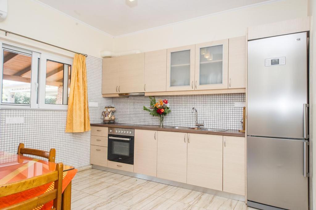 Cozy Flats In An Olive Grove By The Sandy Beach Kanalos Ngoại thất bức ảnh